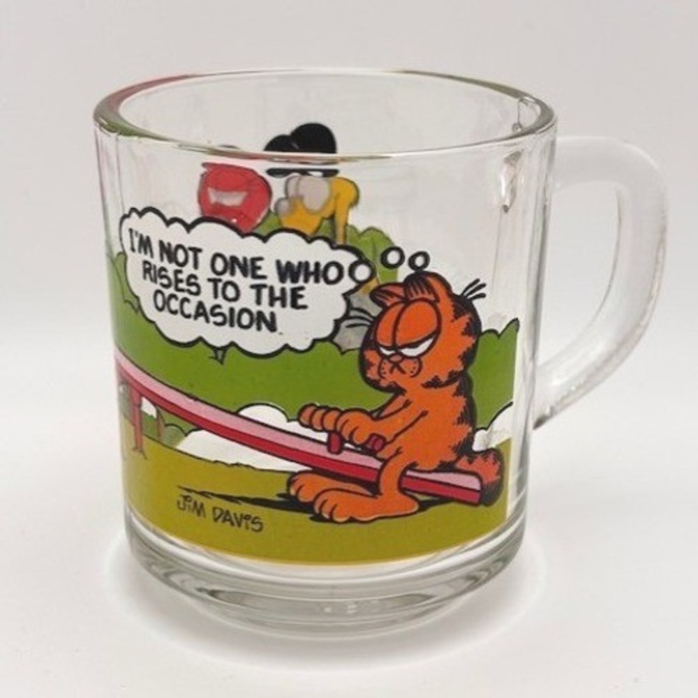 Vintage 1980 Garfield McDonalds Glass Mug Seesaw Rises to the Occasion Jim Davis